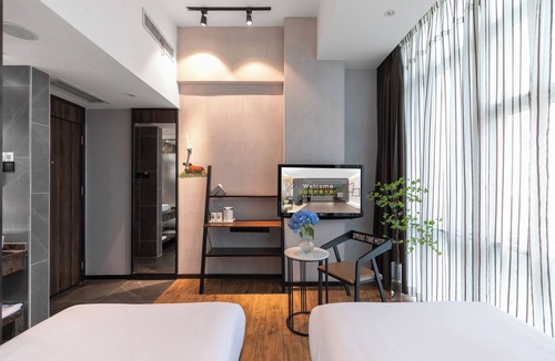 Tianhe Hotel | Spring Time Hotel
