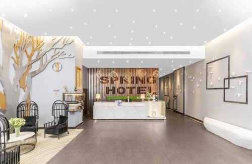 Tianhe Hotel | Springtime Hotel