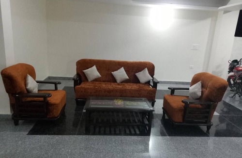 Greater Noida House | SRM House
