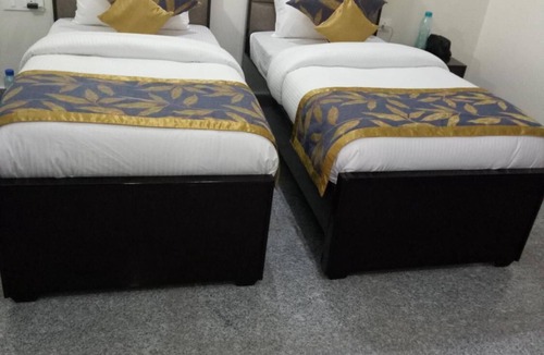 Greater Noida House | SRM House