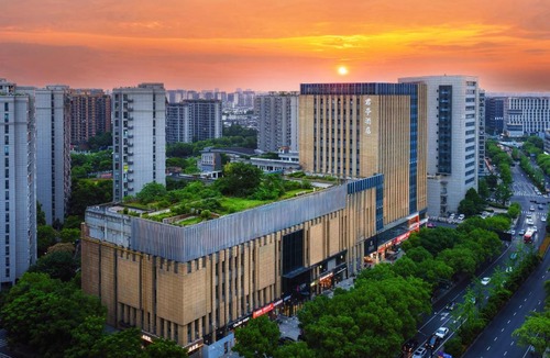 Jianggan Hotel | SSAW Boutique Hotel Hangzhou East Railway Station - Close to West Lake - Free East Railway Station shuttle service