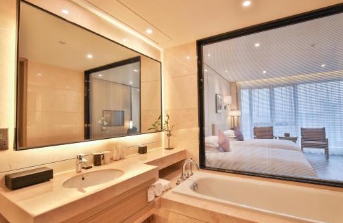 Ouhai Qu Hotel | SSAW Boutique Hotel Wenzhou Jiushan Lake