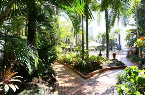 Surfers Paradise Resort | St Tropez Resort