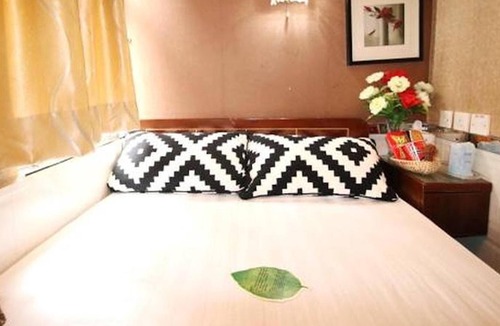 Jordan House | Standard Double Room