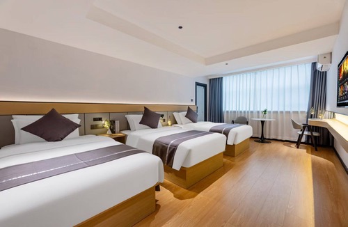 Baiyun Hotel | Star Season Hotel