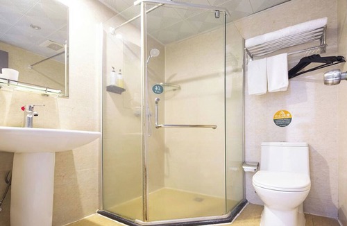 Sanya Hotel | Starchain Heehee Hotel - Sanya Bay Walking Street Store