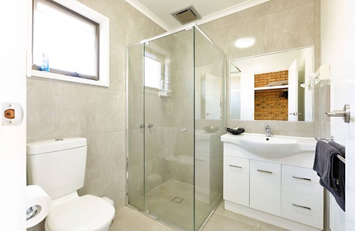 Corowa Hotel | Statesman Motor Inn