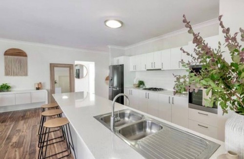 Murrays Beach House | Stay a while @Murray’s Beach Retreat | Family & Pet-friendly