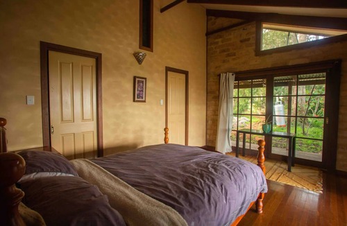 Possum Brush Cottage | Stone Cottage Wallaby Ridge Hideaway Retreat