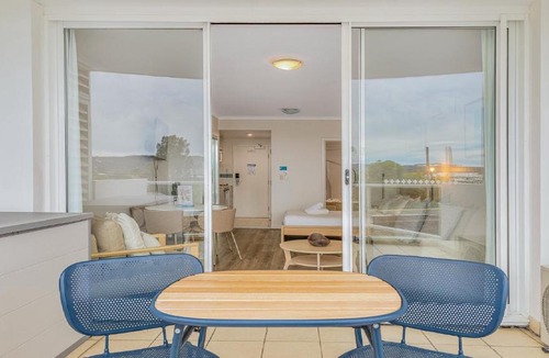 Ettalong Beach House | Studio Oasis - Ettalong Beach Resort