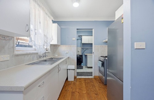Hebersham House | Stylish 3 bedroom home to stay in Sydney
