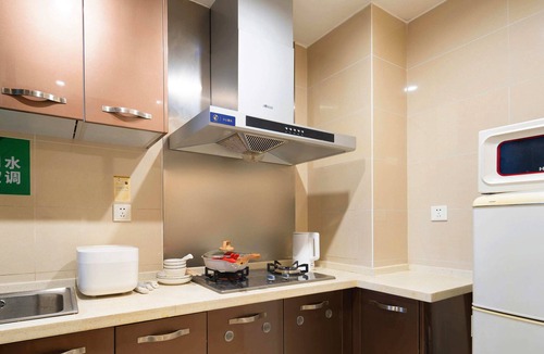 Jeifangbei Central Business District Hotel | Su Man Designer River View Hotel