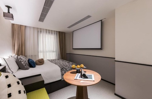 Jinsong Panjiayuan Hotel | Suisse Place Beijing Jinsong Subway Station