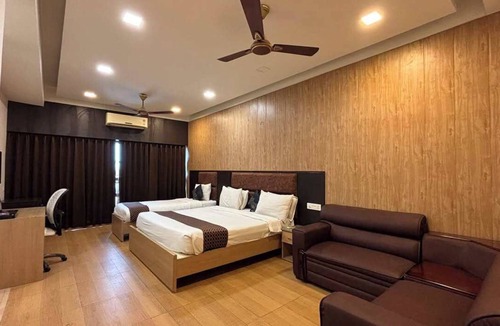 Siliguri Hotel | Sumitel Central Park Hotel & Banquet