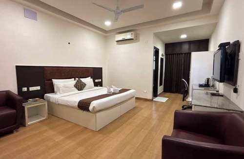 Siliguri Hotel | Sumitel Central Park Hotel & Banquet
