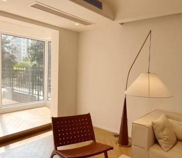 Wantiguan Apartment | Sunny Abode创世纪花园 Deluxe three bedroom near Xujiahui