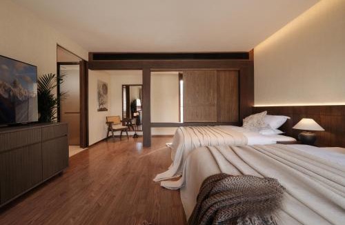 Yulong Hotel | Sunny Aerie丨 Golden Peak Resort