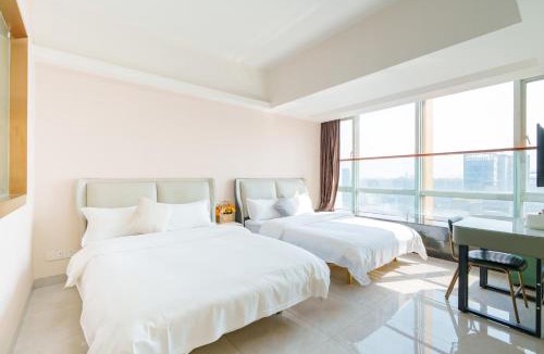 Beijing Road Apartment | Sunny International Apartment From Beijing Road