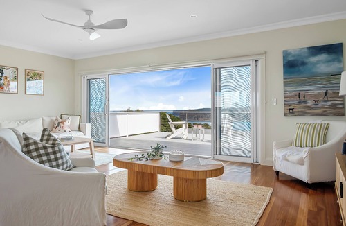 Copacabana House | “Sunrise & Sunset” – Panoramic Ocean Views