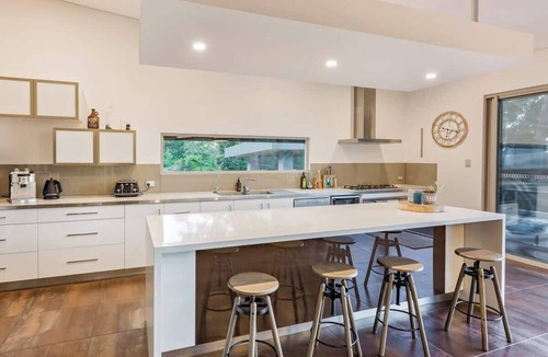 Yallingup Siding House | Sunrise Tranquillity Luxe Retreat with Heated Spa