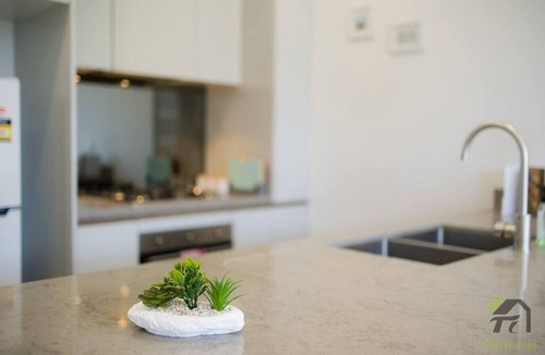 Lidcombe Apartment | Sunshine 2 Bed home in Olympic Park