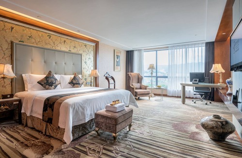 Xixiping Hotel | Sunshine Hotel Zhangjiajie