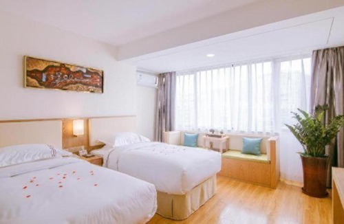 Siming Hotel | Super 8 Hotel Xiamen Train Station Holiday Mall Branch