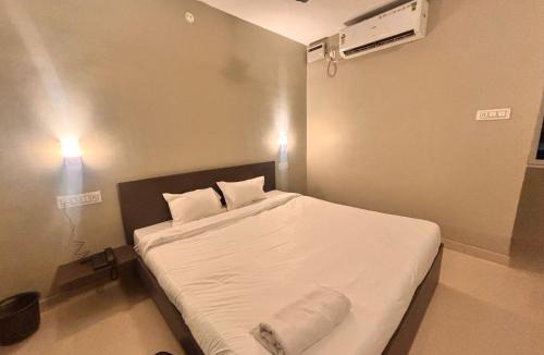 Guwahati Hotel | Super Townhouse Guwahati Airport Formerly Hotel White Lily