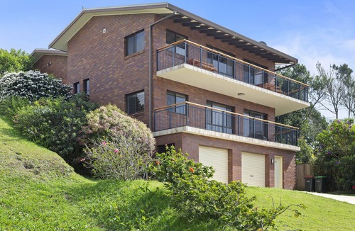 Scotts Head House | Superb location for Surfers, point view and 30 steps to the Beach!
