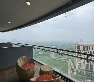 Noida Hotel | Supernova spira