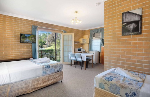 Richmond Hotel | SureStay by Best Western New Inn Richmond