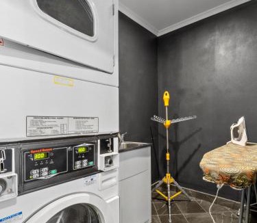 Darlinghurst Hotel | Surry Hills Budget Hotel - Near Oxford Street
