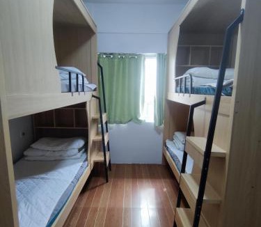 Suzhou Old Town Hostel | Suzhou Blue Gate Books&Kombucha Lounge