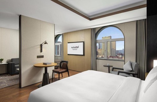 Lianhua Community Hotel | Swissôtel Hefei Grand Park