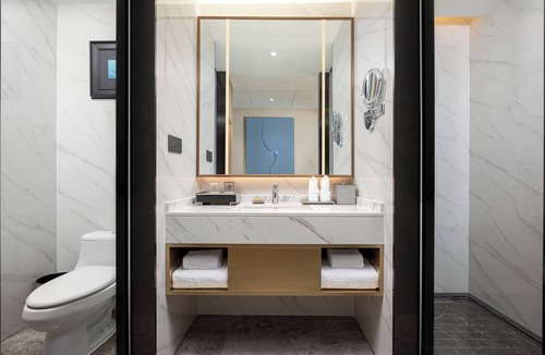 Lianhua Community Hotel | Swissotel Hefei Grand Park