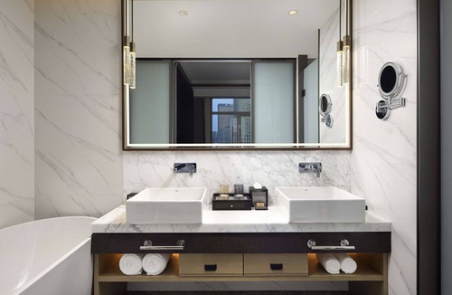 Lianhua Community Hotel | Swissotel Hefei Grand Park