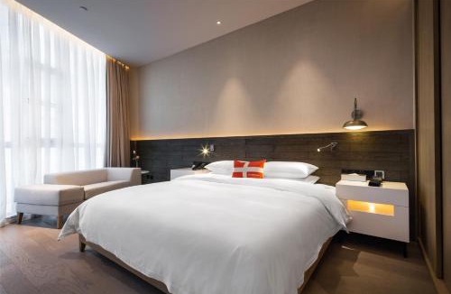 Baiyun Apartment | Swisstouches Guangzhou Hotel Residences