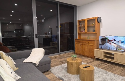 Zetland Apartment | SYD Zetland 3BR 55 Apt Close to CBD & Airport