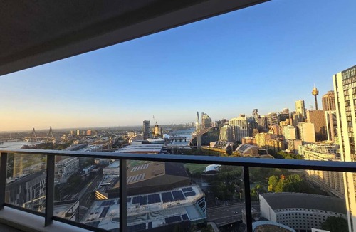 Chinatown Apartment | Sydney Chinatown 2BR 243 Walk to Darling Harbour