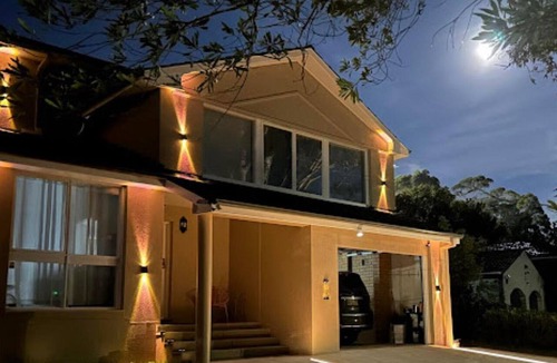 Marsfield House | Sydney Golden Swan Holiday house: Pool and Spa Smart Home with game room