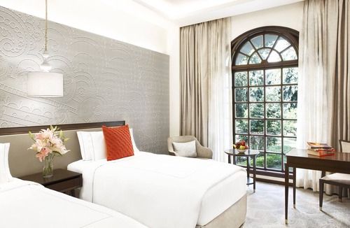 Gomti Nagar Hotel | Taj Mahal Lucknow