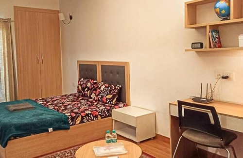 Noida Apartment | Taj Studios - **Fully Furnished Studio Apartment**Free Breakfast