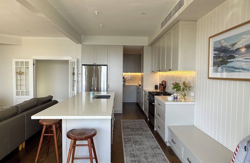 Tamarama House | Tamarama beach house with magnificent views and parking for three cars