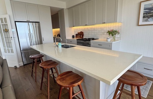 Tamarama House | Tamarama beach house with magnificent views and parking for three cars