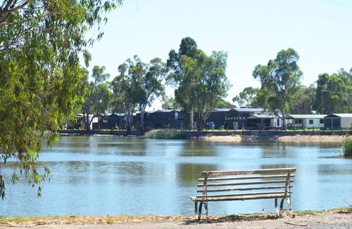 Moama Resort | Tasman Holiday Parks - Merool on the Murray