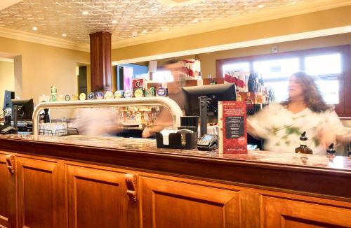 Tempe Hotel | Tempe Hotel Sydney