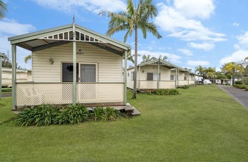 Teralba Hotel | Teralba Lakeside Caravan Park