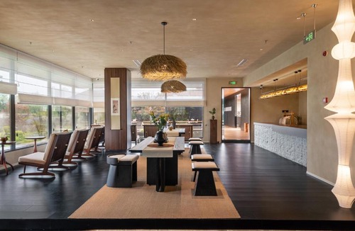 Chengdu City Centre Hotel | Terra Art Zen Hotel with Rooftop Zen Garden, Veggie Dining,Pick-up service,English speaking,Free Laundry