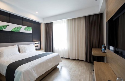 Wuxi Hotel | Thank Inn Chain Hotel Jiangsu Wuxi Jiangyin City Yushan Bay