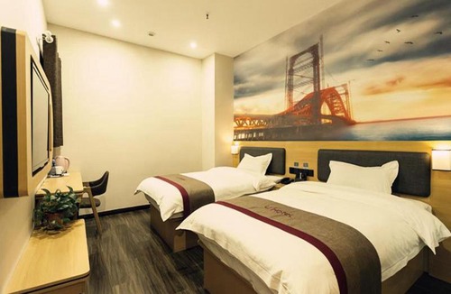 Weiyang Hotel | Thank Inn Chain Hotel Xi'an Weiyang District High Speed Rail North Passenger Station
